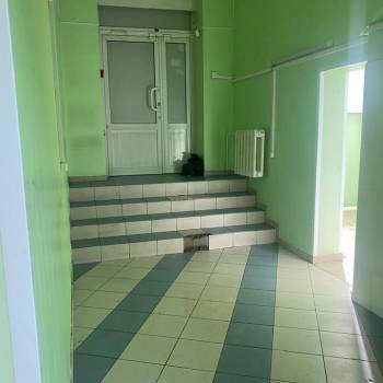 Сдается Нежилое помещение, 79 м²