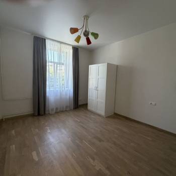 Сдается Многокомнатная квартира, 84 м²