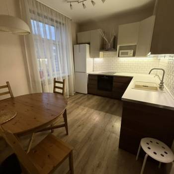 Сдается Многокомнатная квартира, 84 м²