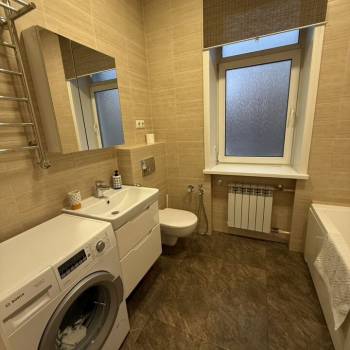 Сдается Многокомнатная квартира, 84 м²