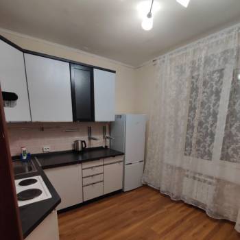 Сдается 1-комнатная квартира, 37,4 м²