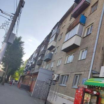 Продается 3-х комнатная квартира, 42,2 м²