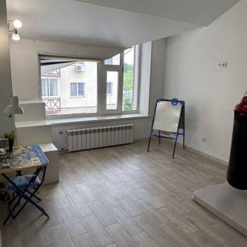 Продается Многокомнатная квартира, 178 м²