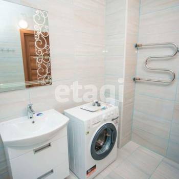 Сдается 2-х комнатная квартира, 62 м²