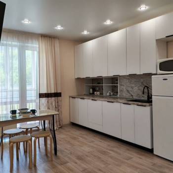 Продается 1-комнатная квартира, 49 м²