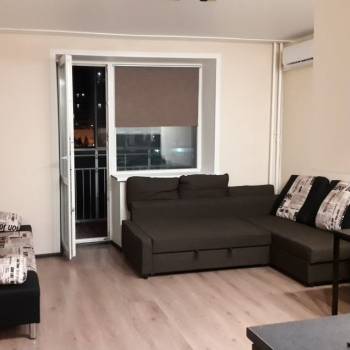 Продается 1-комнатная квартира, 32 м²