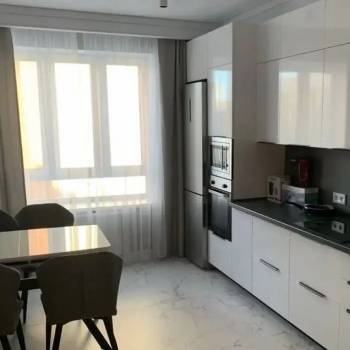 Сдается Многокомнатная квартира, 88 м²