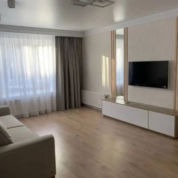 Сдается Многокомнатная квартира, 88 м²