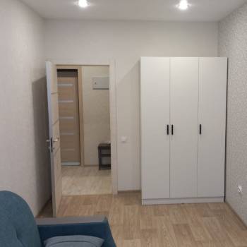 Сдается 1-комнатная квартира, 45 м²