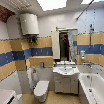 Сдается 1-комнатная квартира, 40 м²