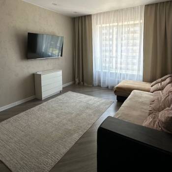 Сдается 1-комнатная квартира, 43 м²