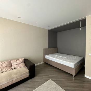 Сдается 1-комнатная квартира, 43 м²