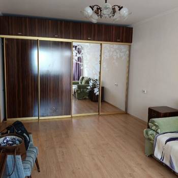 Сдается 1-комнатная квартира, 38,6 м²