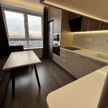 Сдается 2-х комнатная квартира, 61 м²