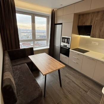 Сдается 2-х комнатная квартира, 61 м²