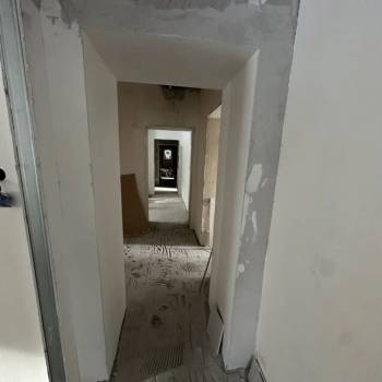 Сдается Нежилое помещение, 100 м²