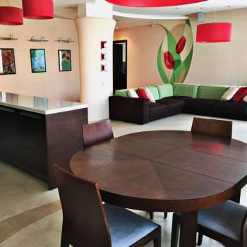 Продается Многокомнатная квартира, 151,7 м²