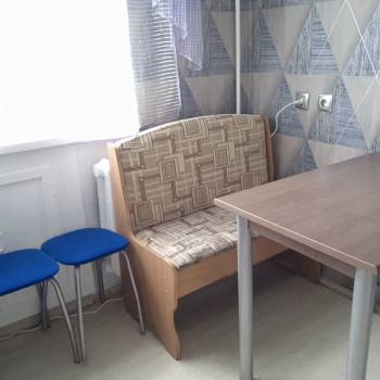 Сдается Многокомнатная квартира, 56 м²