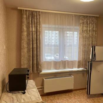 Сдается 1-комнатная квартира, 38 м²