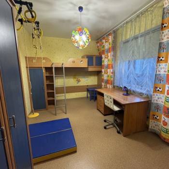 Сдается 2-х комнатная квартира, 79 м²