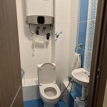 Сдается 2-х комнатная квартира, 79 м²