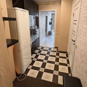 Сдается 2-х комнатная квартира, 42 м²