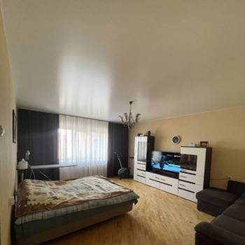 Продается 3-х комнатная квартира, 93,4 м²