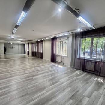 Сдается Нежилое помещение, 65 м²