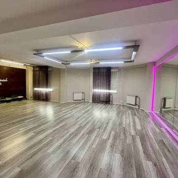 Сдается Нежилое помещение, 65 м²