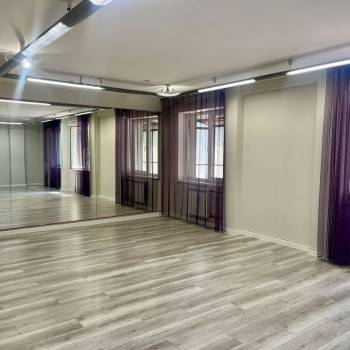 Сдается Нежилое помещение, 65 м²