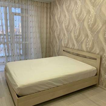 Сдается 1-комнатная квартира, 35 м²
