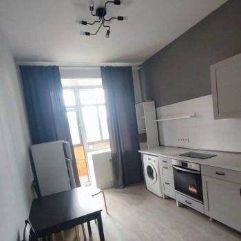 Сдается 1-комнатная квартира, 45 м²