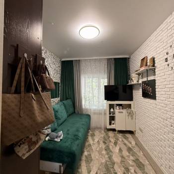 Продается 3-х комнатная квартира, 55,6 м²