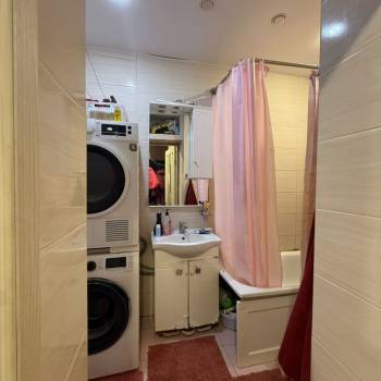 Продается 3-х комнатная квартира, 55,6 м²
