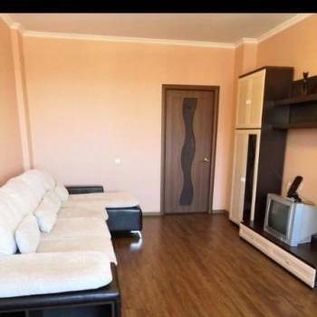 Сдается 1-комнатная квартира, 41,6 м²