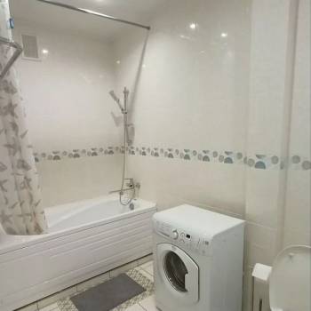 Сдается 1-комнатная квартира, 47 м²