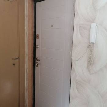 Продается 1-комнатная квартира, 30 м²