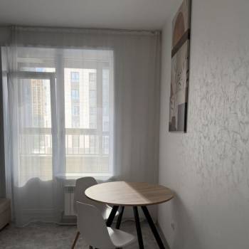 Сдается 1-комнатная квартира, 43 м²