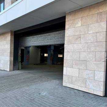 Продается Многокомнатная квартира, 160 м²