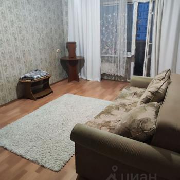 Сдается 1-комнатная квартира, 37 м²