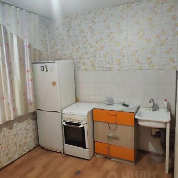 Сдается 1-комнатная квартира, 37 м²
