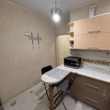 Сдается 1-комнатная квартира, 38 м²