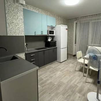Сдается 1-комнатная квартира, 37,6 м²