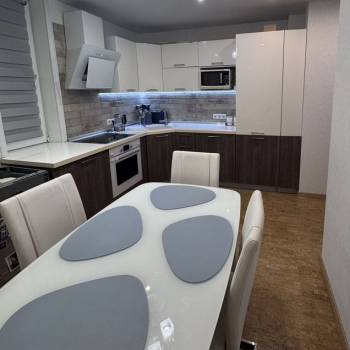Продается 2-х комнатная квартира, 56,4 м²