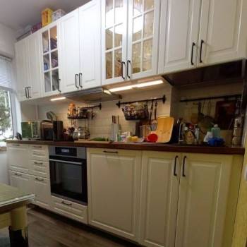 Продается Многокомнатная квартира, 70,3 м²