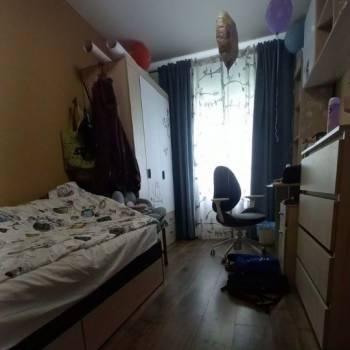 Продается Многокомнатная квартира, 70,3 м²