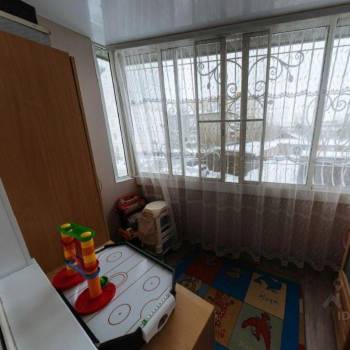 Продается Многокомнатная квартира, 73 м²