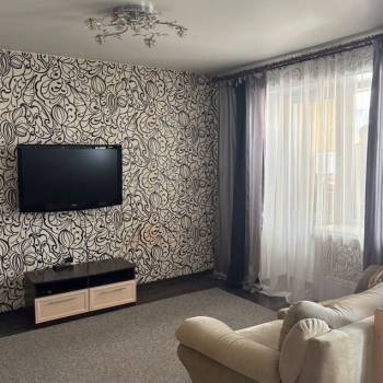 Сдается 2-х комнатная квартира, 50 м²