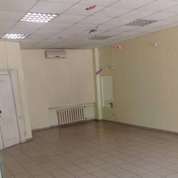 Сдается Нежилое помещение, 100 м²