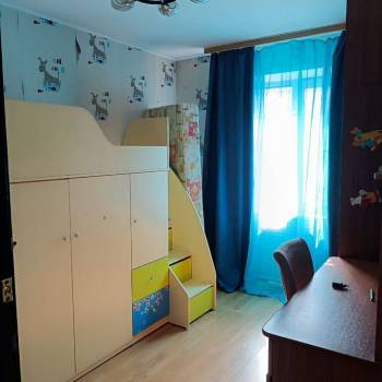 Продается Многокомнатная квартира, 79,2 м²